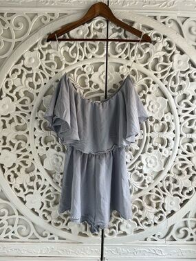 Evie Blue Off Shoulder Flutter Sleeve Romper Size 8